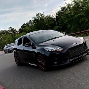 Meet your Posher, Mikey